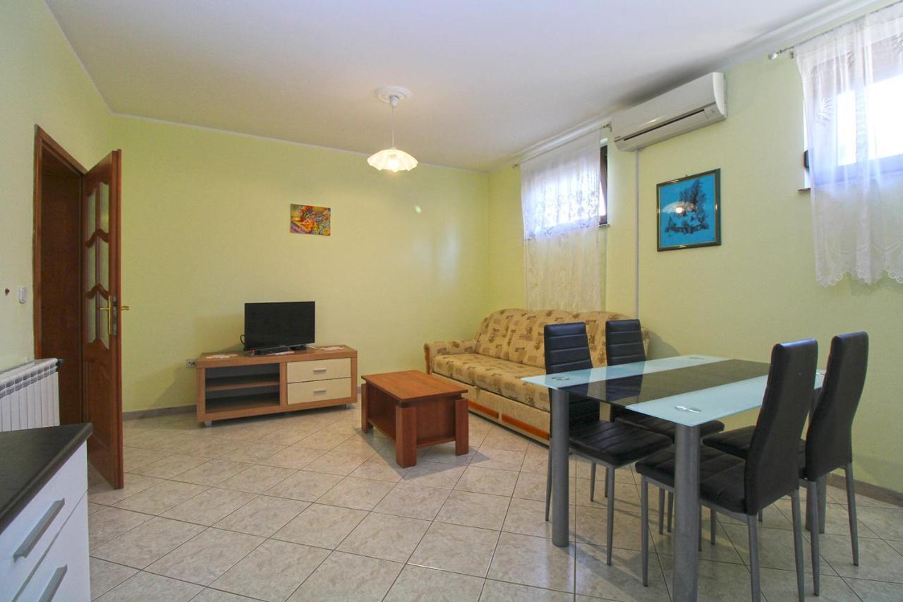 Apartments Veroslava 2159 普拉 外观 照片